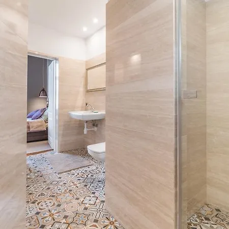 Delis Apartments - Dluga Street 11/3 Krakov Exteriér fotografie